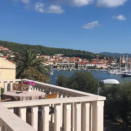 Διαμέρισμα Beautiful New Near The Beach-vela Luka Vela Luka