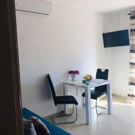 Beautiful New Near The Beach-vela Luka